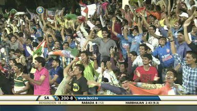 2ND ODI: IND vs SA – Farhaan Behardien Wicket