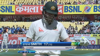 IND vs AUS 2017 - 4th Test day 3: Steve Smith Wicket