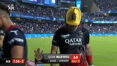 M54: MI vs RCB – Glenn Maxwell Wicket