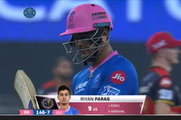 M43: RR vs RCB – Riyan Parag Wicket