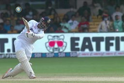 IND vs SL 2022, 2nd Test, Day 2: Rishabh Pant Six