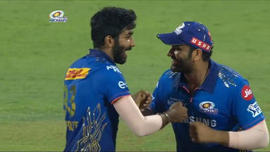 M01: MI vs RCB – Amazing Moments