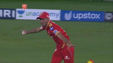 Ravi Bishnoi's unbelievable running catch