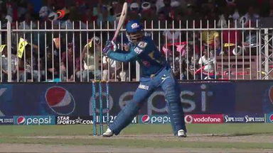 M16: DD vs MI –  Harbhajan Singh Six