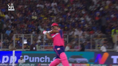 Game-Turning over: Parag, Hetmyer smack 6,6,4