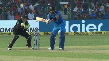 Feather touch Virat reaches 9000 ODI runs