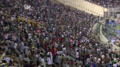 Match 61 KXIP vs DC – Hussey's 5th Six