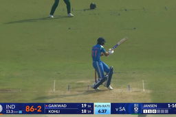 IND vs SA 2025, 2nd ODI: Ruturaj Gaikwad Six