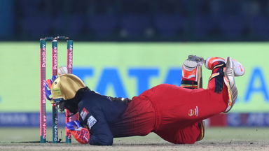 Fantastic Run out ft. Ekta Bisht & Richa Ghosh