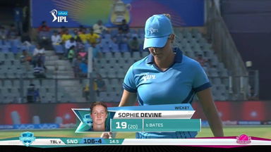 Trailblazers vs Supernovas –  Sophie Devine Wicket