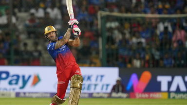 Captain Faf's exhilarating 62(28)
