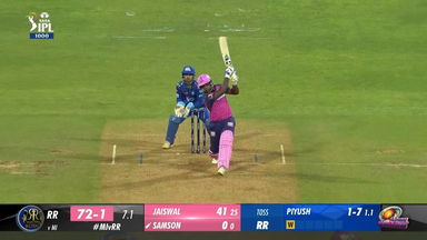 M42: MI vs RR –  Sanju Samson  Six