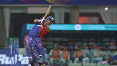 PANTASTIC : 4,6,6 - Rishabh's one-over power play