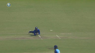 Senior Women's T20 Trophy 2023 QF 1: Super Grab: Ekta Bisht's brilliant low catch to dismiss Ridhima Aggarwal