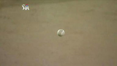 M34: CSK vs SRH – Cameron White Wicket