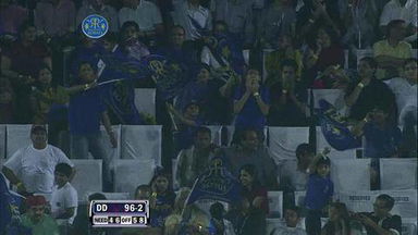 Match 43 RR vs DD – Pietersen's Wicket