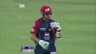 Match 23 DD vs DC – Taylor's Wicket
