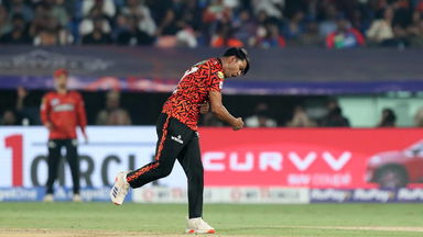 Dream Debut: Zeeshan Ansari leads SRH's fightback with 3/42