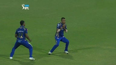 Hardik Pandya's stunning skier grab