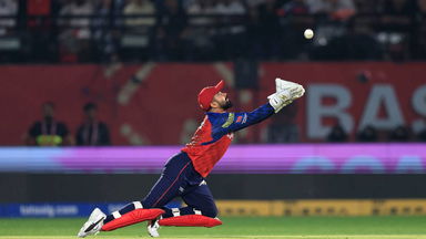 6, 6, GONE! Prabhsimran's SUPER catch ends Miller magic