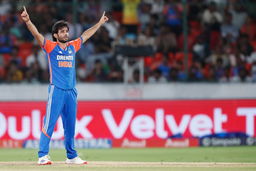 Ravi Bishnoi spins a web with 3/30