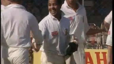 1996: India vs SA, 3rd Test, Kanpur : Paul Adams - 6/55