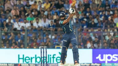 Hat-trick of fours: Vijay Shankar takes on Behrendorff
