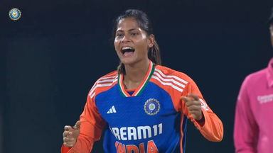 Big Wicket! Radha Yadav outfoxes Laura Wolvaardt