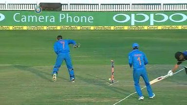 4 in 1 - The ultimate Dhoni-Comms-Saha-Jadeja run-out package