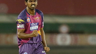M10: KXIP vs RPS – Murugan Ashwin 3 Wickets
