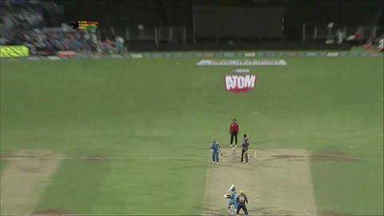 M56: PWI vs KKR – Angelo Mathews Wicket