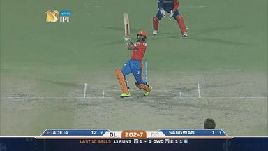 M42: DD vs GL – Ravindra Jadeja Six