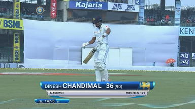 IND vs SL 2017, 3rd Test Day 5: Dinesh Chandimal Wicket