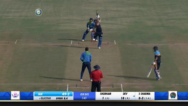 Ian Dev Singh's 33-ball 45