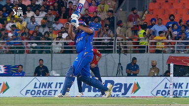 M33: PBKS vs MI – Super Sixes
