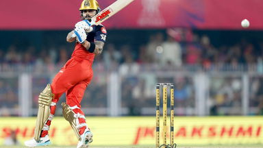 Virat Kohli's boundary-filled brisk 32(16)