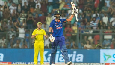 KL Rahul's patient match-winning 75* (91)