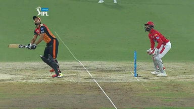 M25: SRH vs KXIP – Super Sixes
