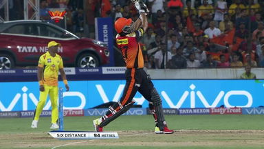 M20: SRH vs CSK –  Yusuf Pathan Six