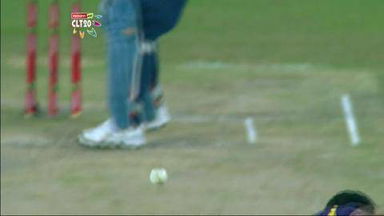 M2: DD vs KKR – Sehwag c Bisla b Sangwan