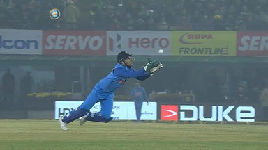 Catch Classic courtesy MS Dhoni