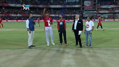 M48: KXIP vs RCB – Toss