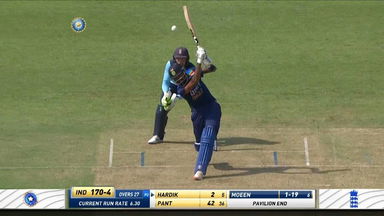 IND vs ENG 2021, 3RD ODI : Hardik Pandya Six