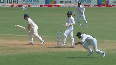 Ashwin's first ball strike in the 2nd innings