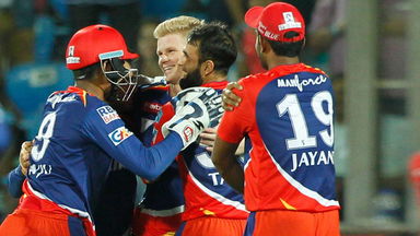 M33: DD vs RPS – Sam Billings grabs a stunner
