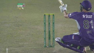 CLT20 2014 M2: KXIP vs HOB  –   Fall Of Wickets