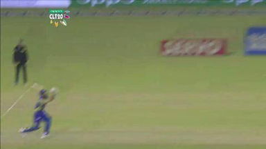 M17: KXIP vs COB –  Hashim Amla Wicket