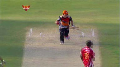 M39: SRH vs KXIP –  David Warner Wicket