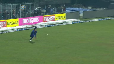 Virat Kohli's excellent catch attempt at the ropes