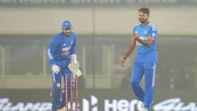Double Delight: Partnership-Breaker Mukesh gets Omarzai, Nabi in same over